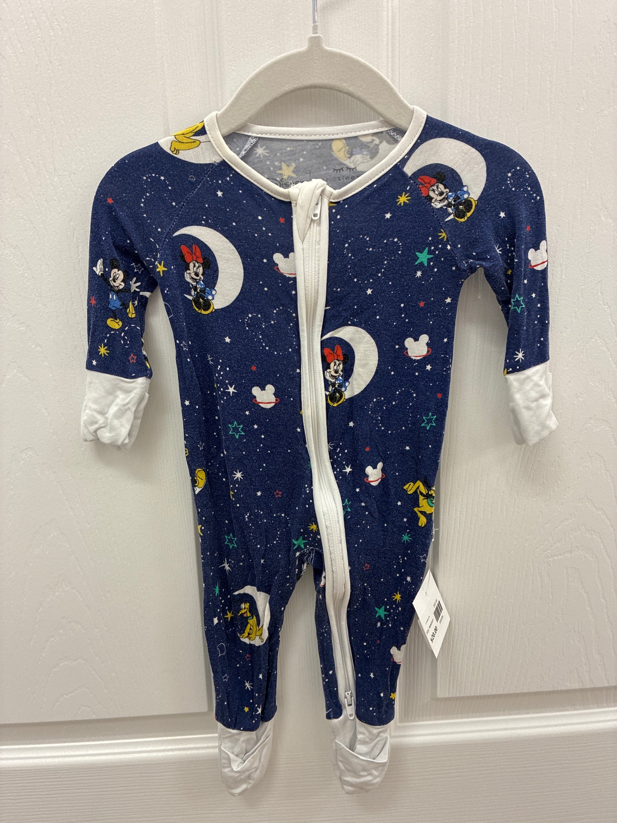 LS Mickey Sky, Newborn