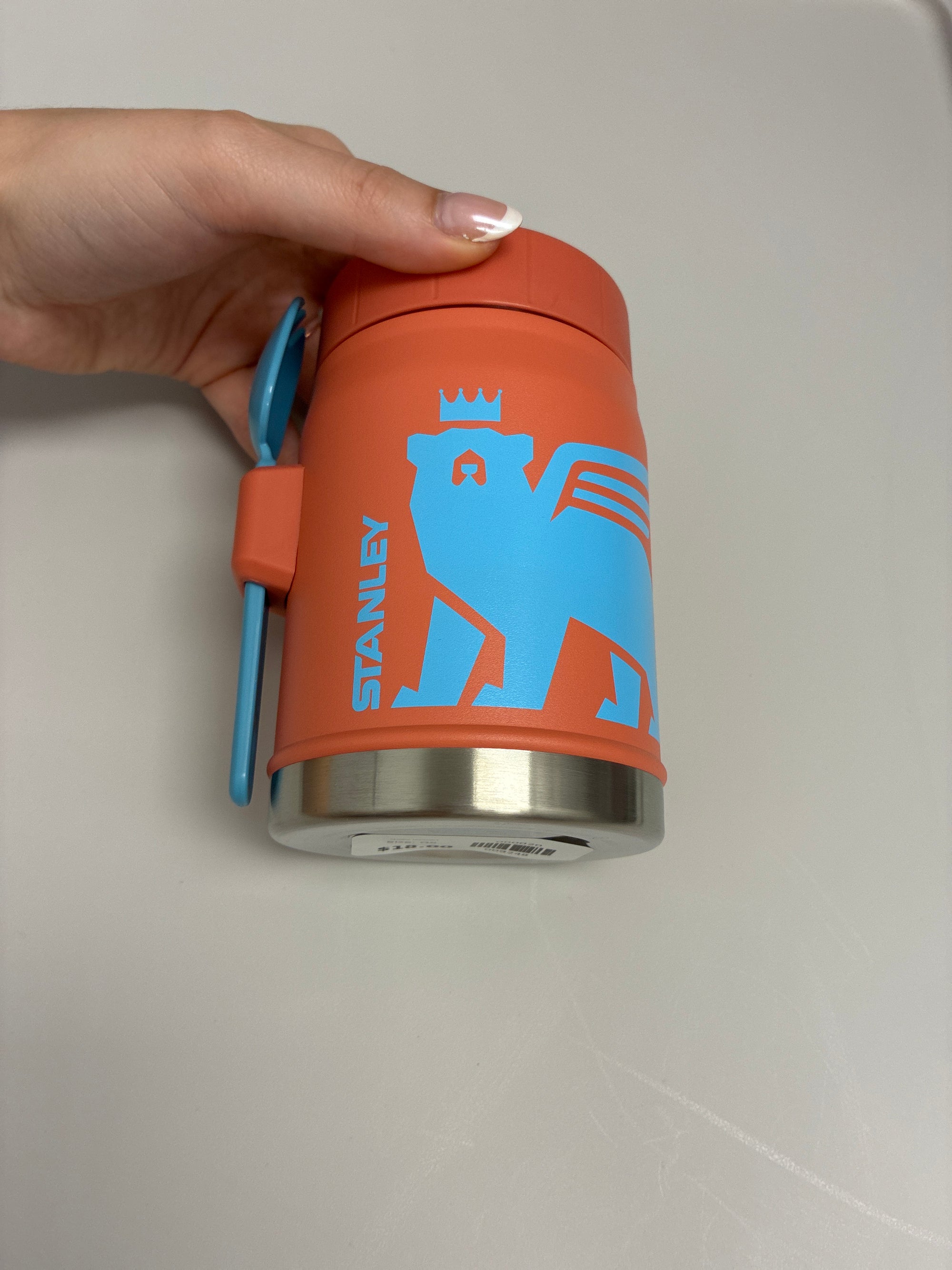 Stanley Thermous, OS